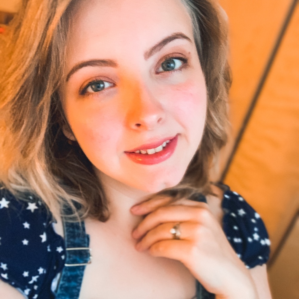 Meet your Posher, Ashley